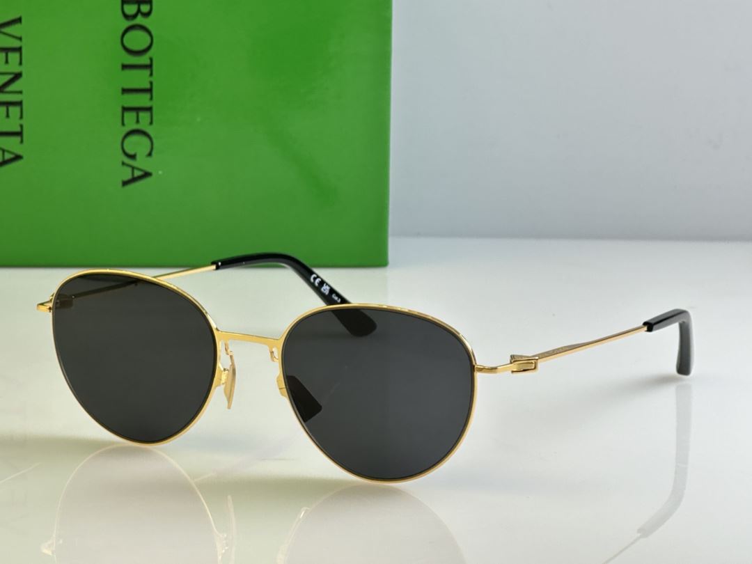 Bottega Veneta Sunglasses